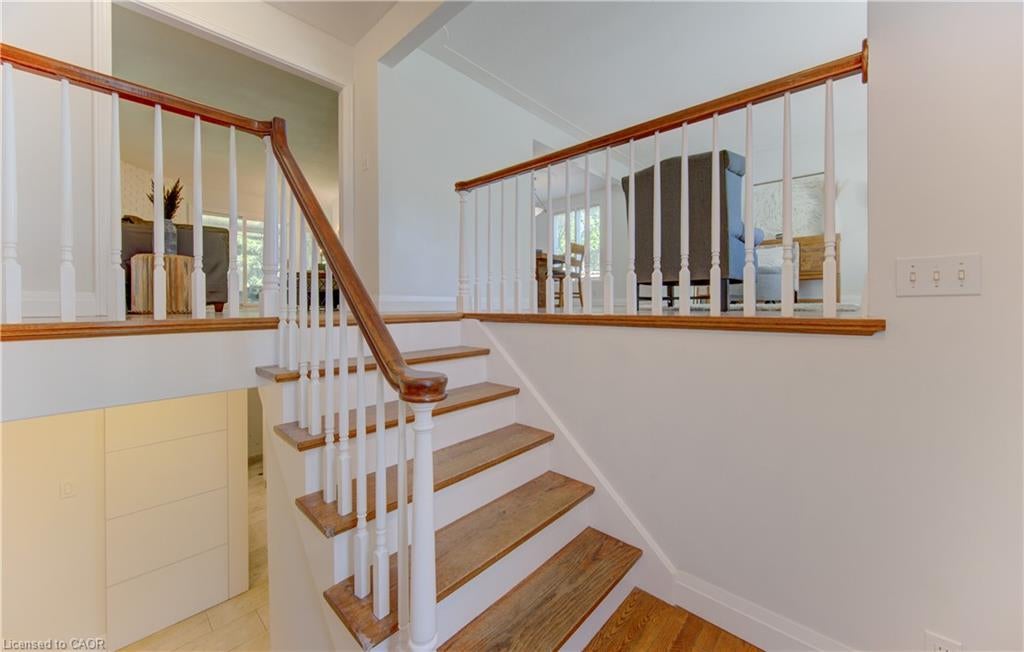 106 Autumn Hill Crescent