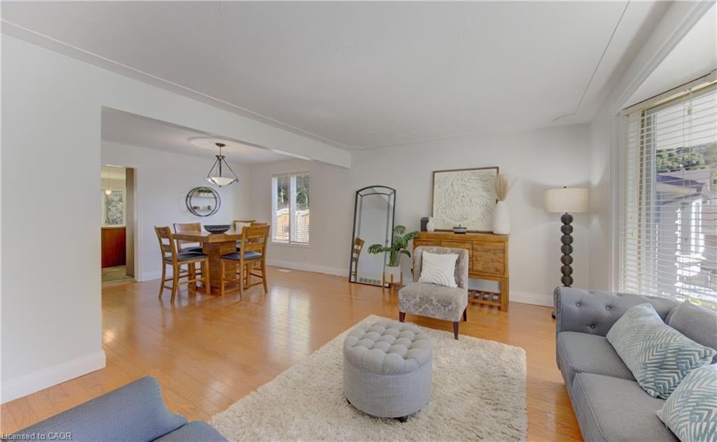 106 Autumn Hill Crescent