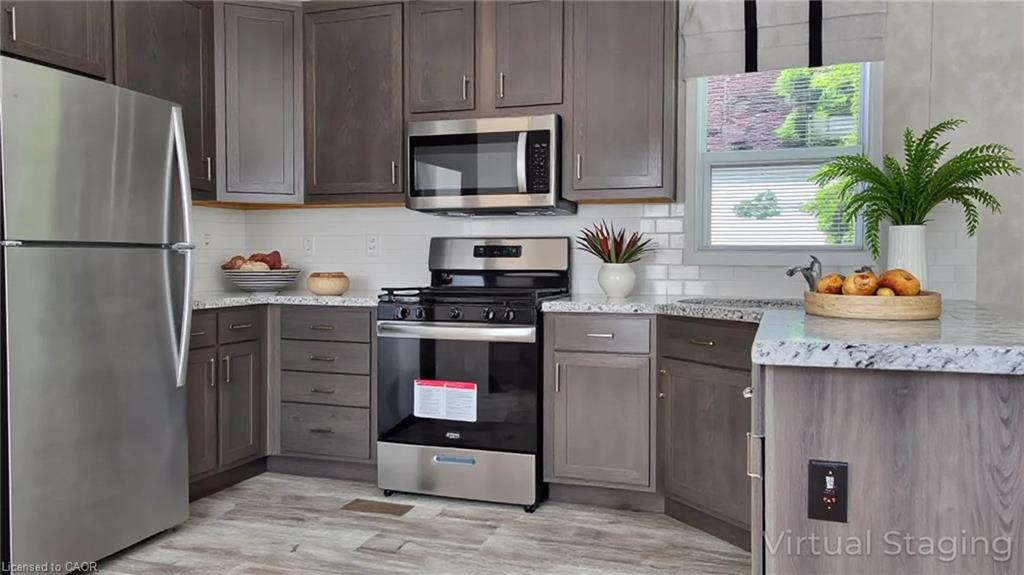 24 Macpherson Crescent