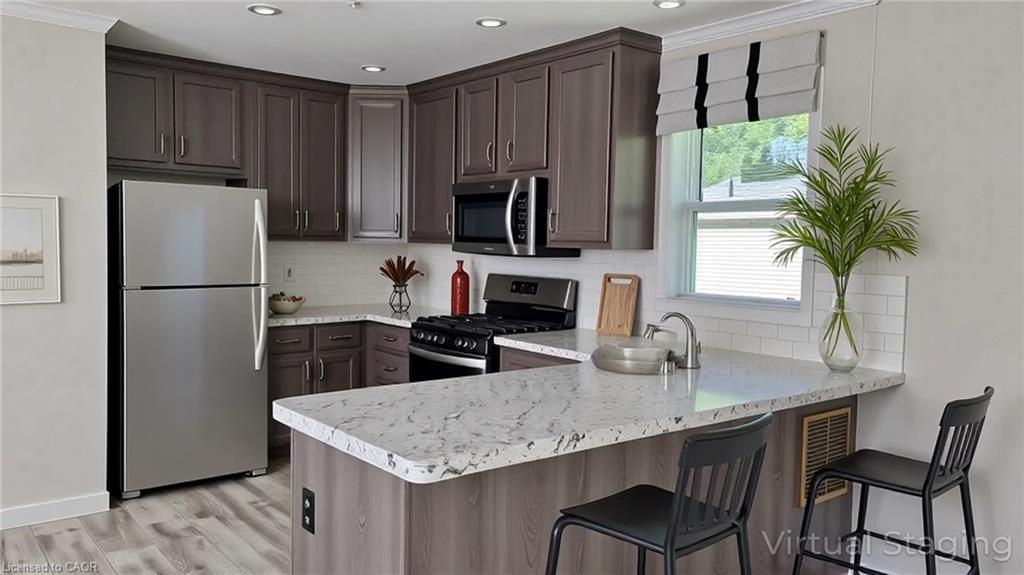 24 Macpherson Crescent