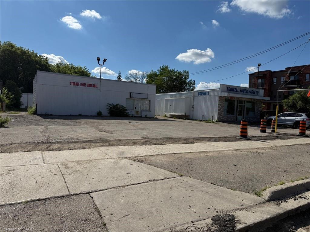 351-355 Lancaster Street W