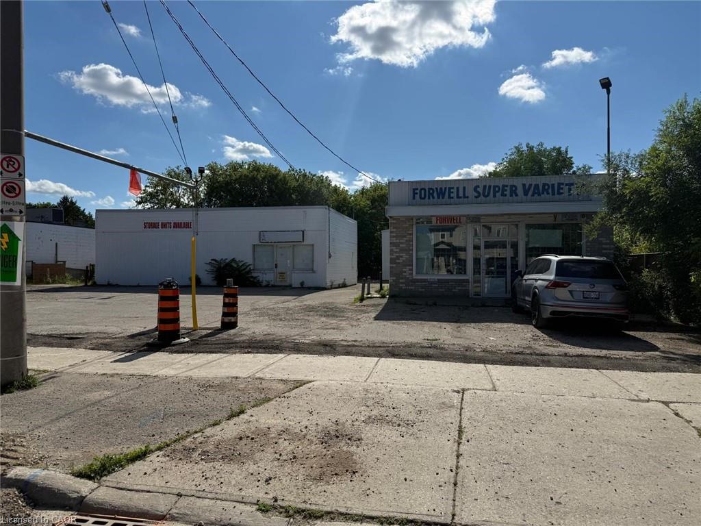 351-355 Lancaster Street W