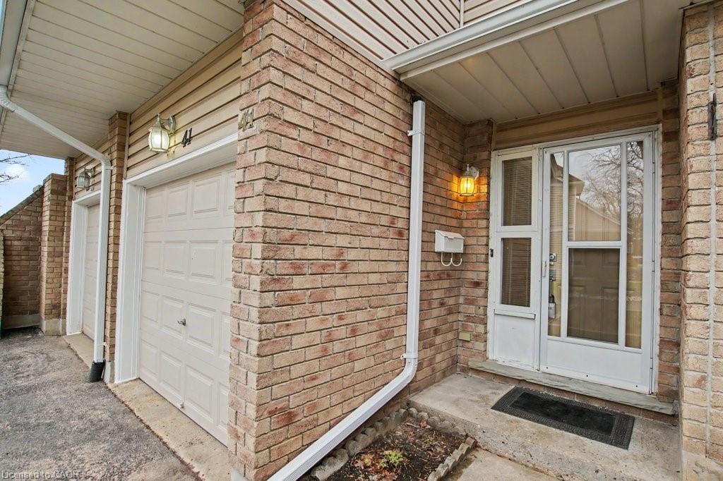 205 Highland Crescent 41