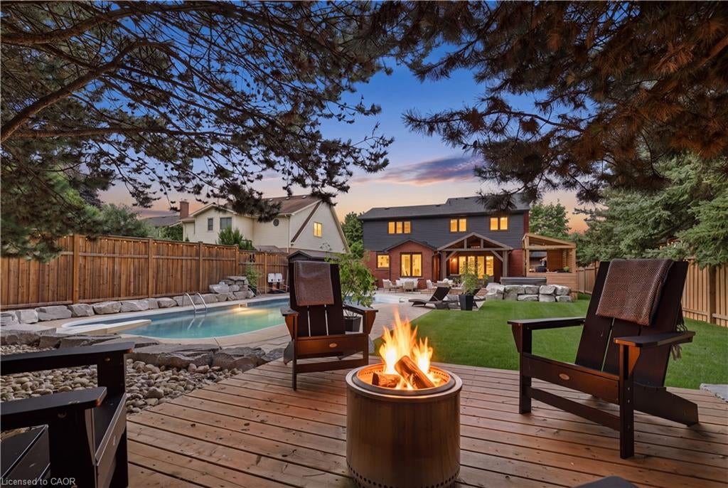 10 Rolling Acres Drive