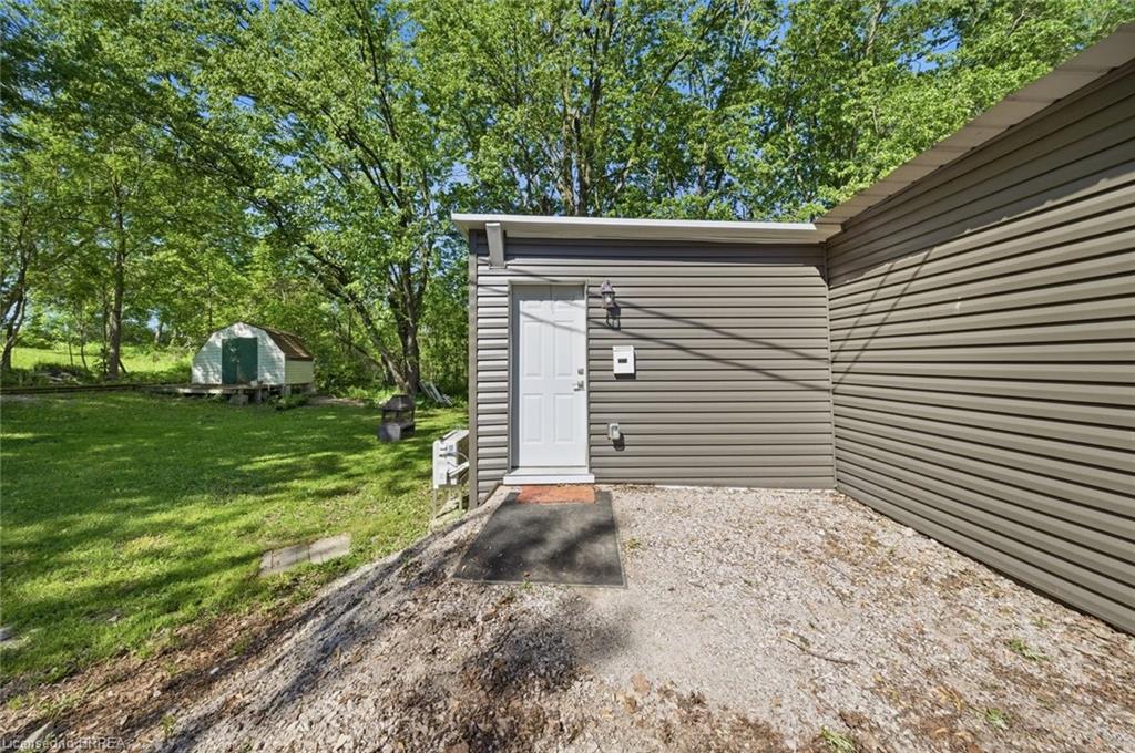 99 Fourth Concession Road 235