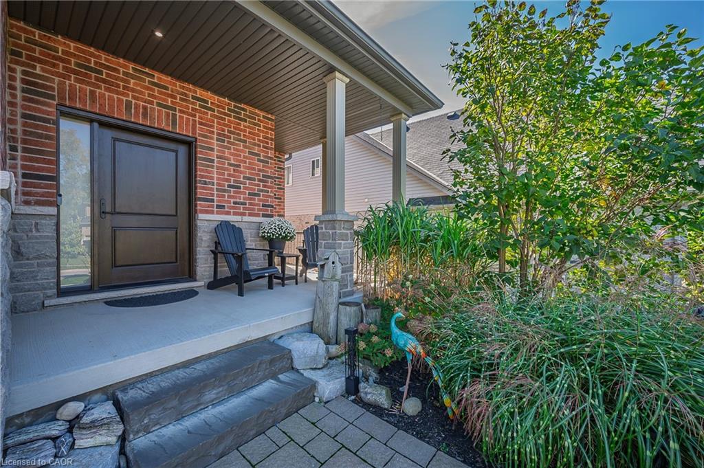 23 Howard Marshall Street