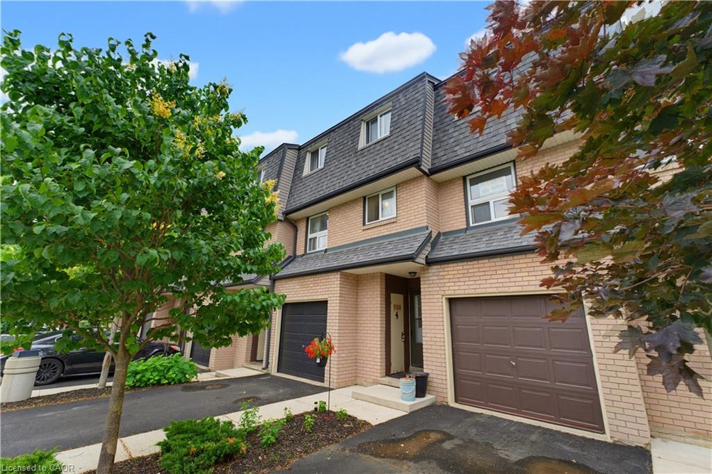 138 Blackhorne Drive 4