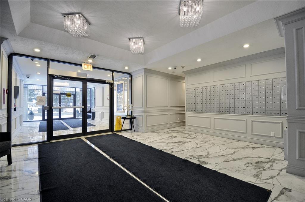 237 King Street W 1202