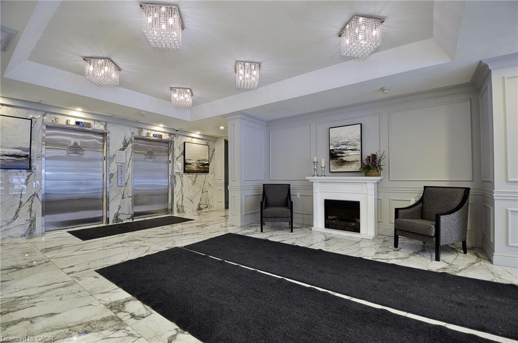 237 King Street W 1202