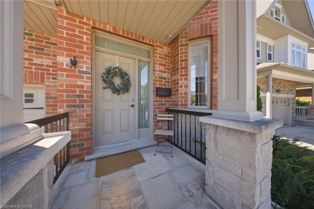 65 Amsterdam Crescent