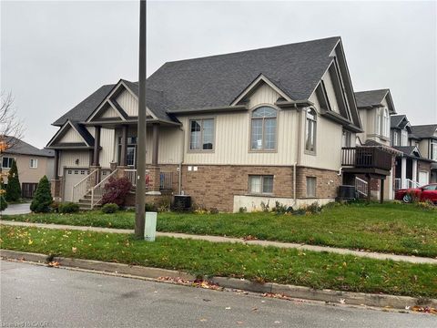 1273 Countrystone Drive Kitchener ON N2N 3S4