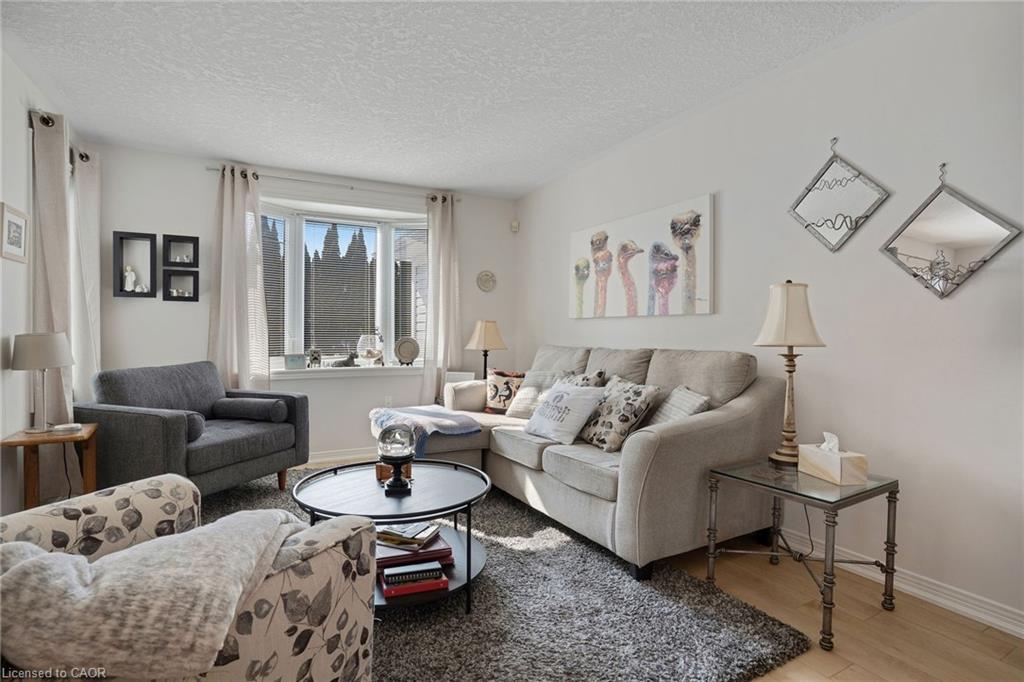 9 Lakefield Court 89