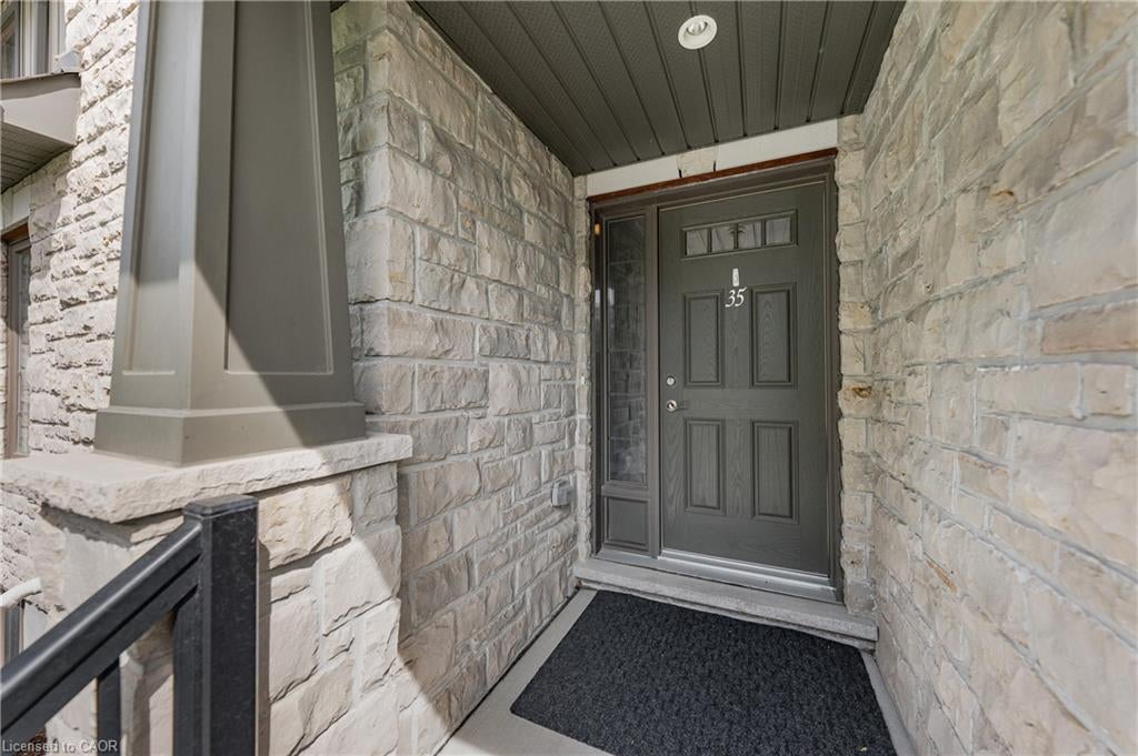 635 Saginaw Parkway 35