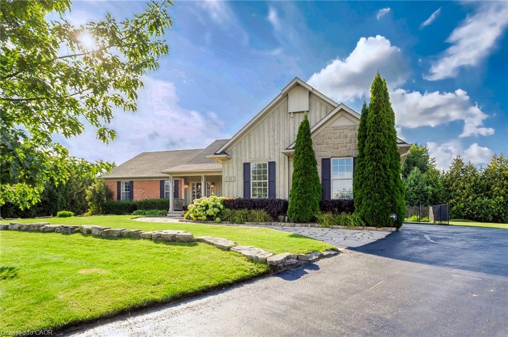 55 Karendale Court