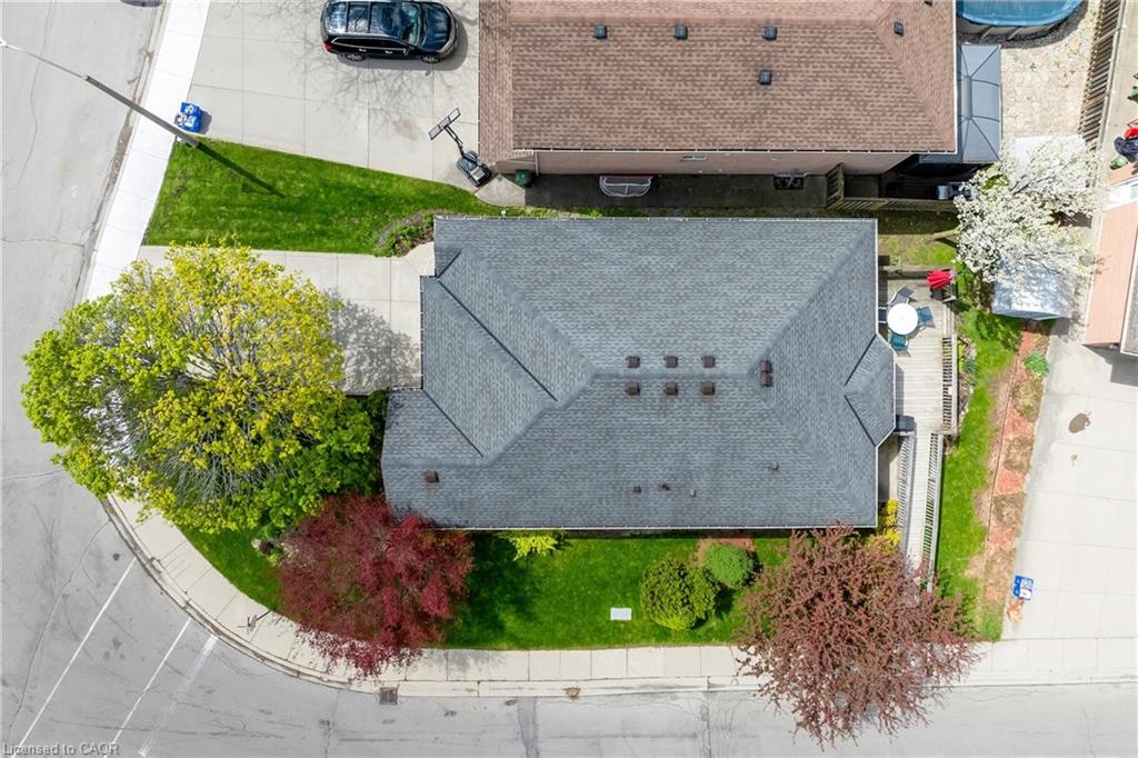 50 Spadara Drive