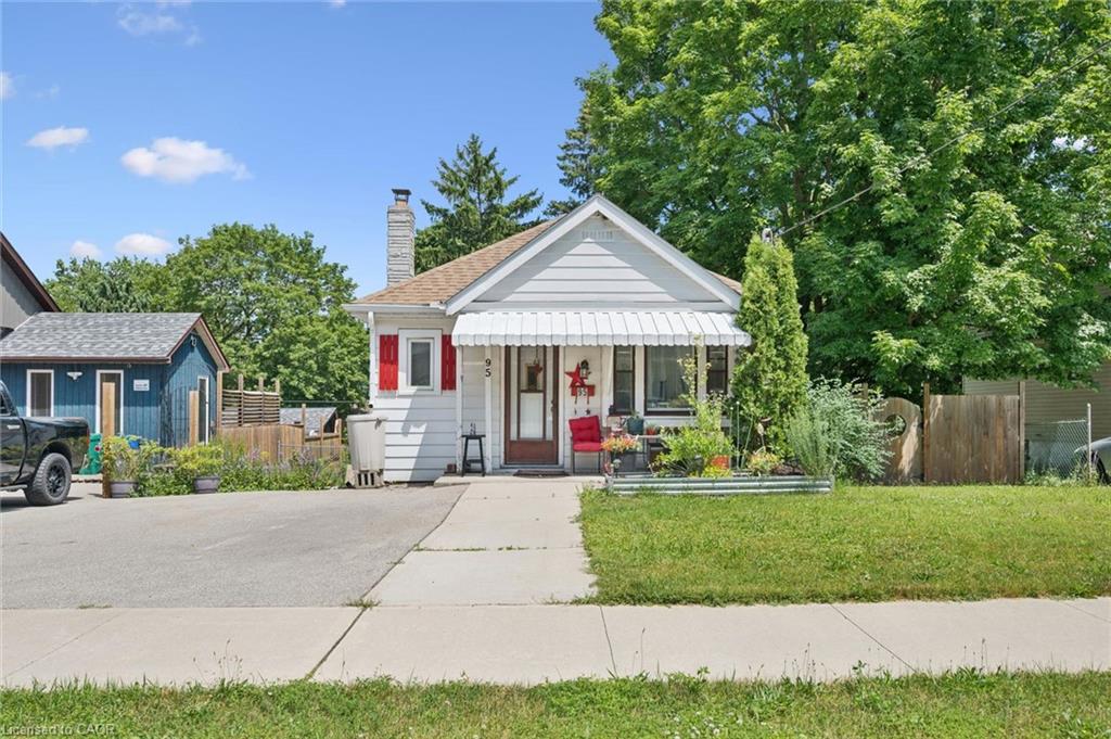 95 Forest Road