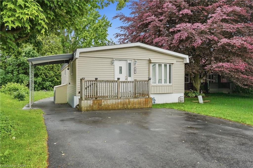 1294 8th Concession Road W 22