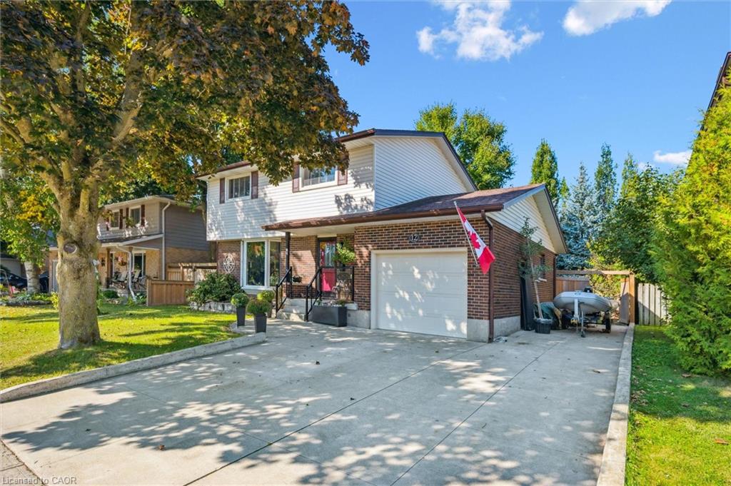 12 Westbury Crescent