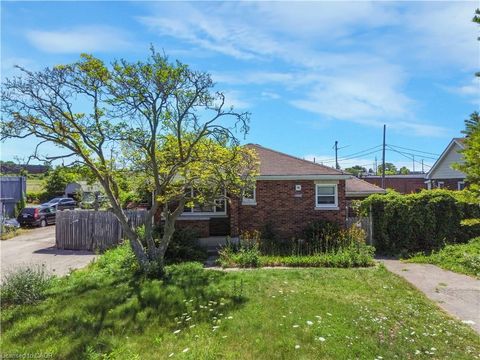 416 Queen Street W Cambridge ON N3C 1H1