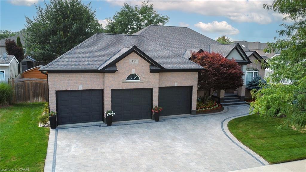 457 Caryndale Drive