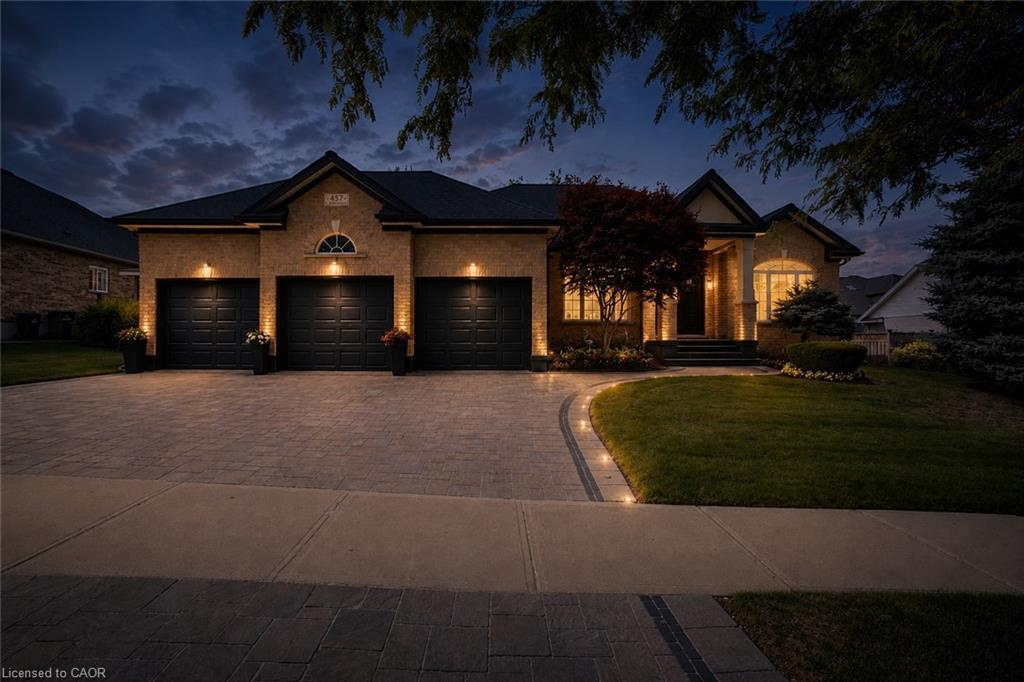 457 Caryndale Drive