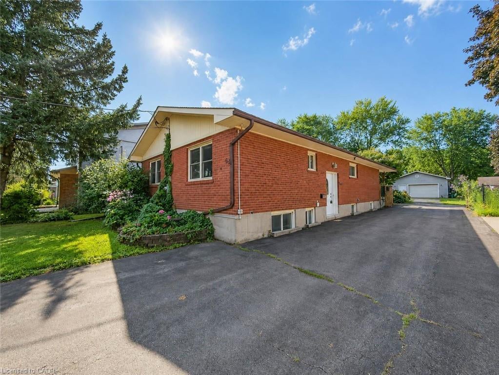 62 Hurricane Road