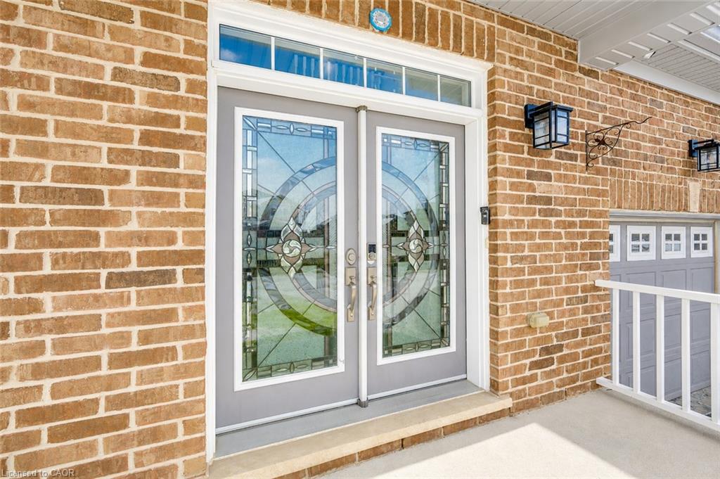 498 Thomas Slee Drive