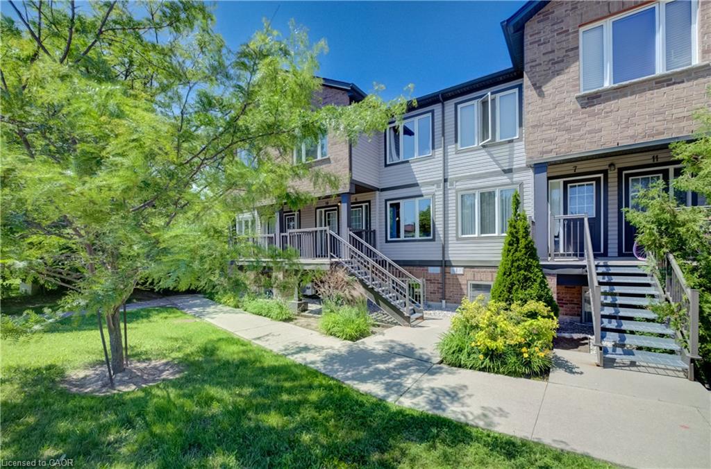 42 West Acres Crescent 6