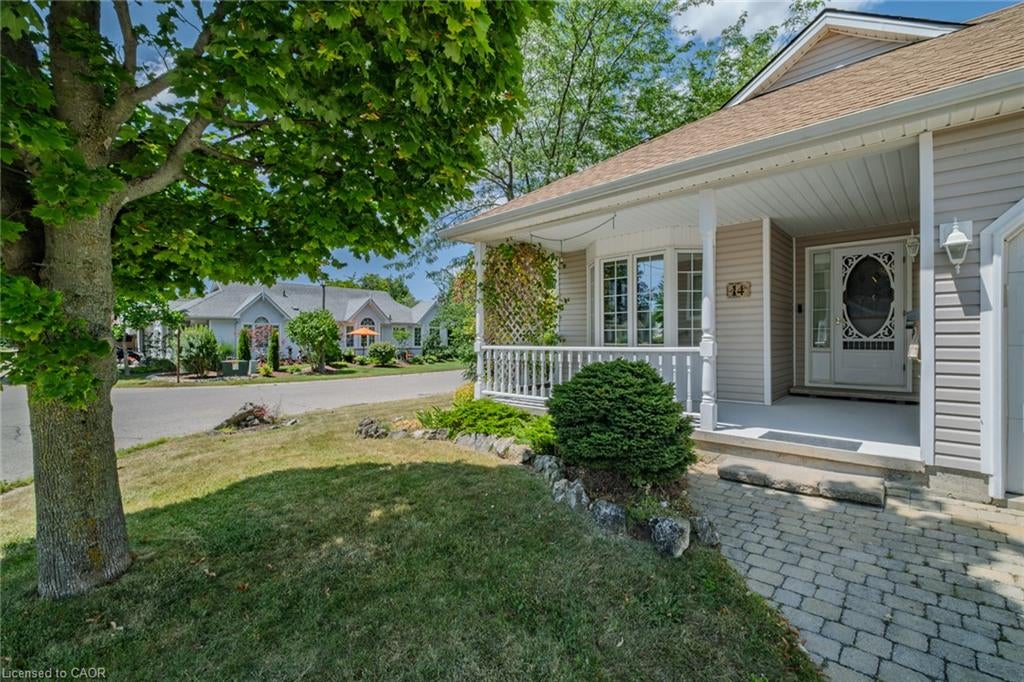14 Aspen Lane