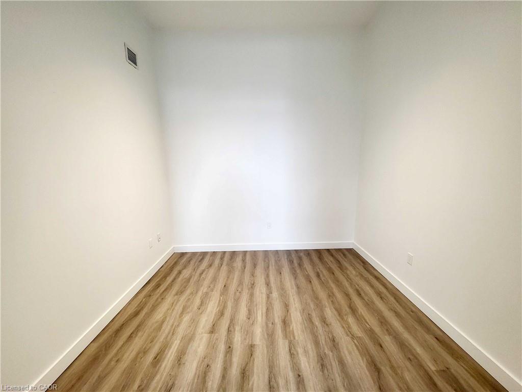 75 Huron Street 202