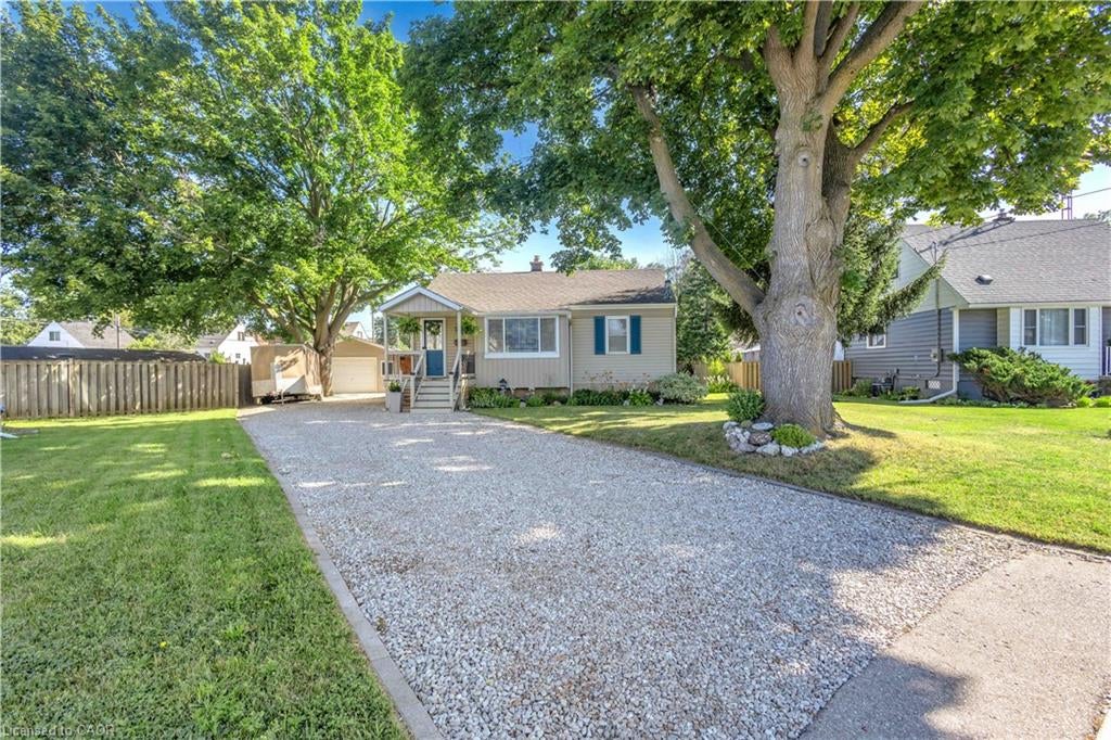 71 Alexander Drive