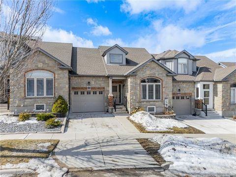 15 Knack Lane Cambridge ON N1R 8P7