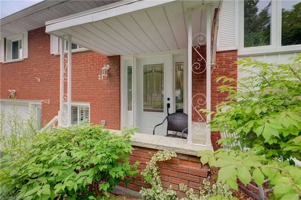 21 Kelly Drive