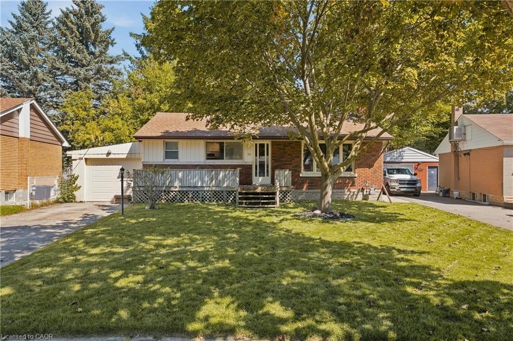 30 Gerard Avenue