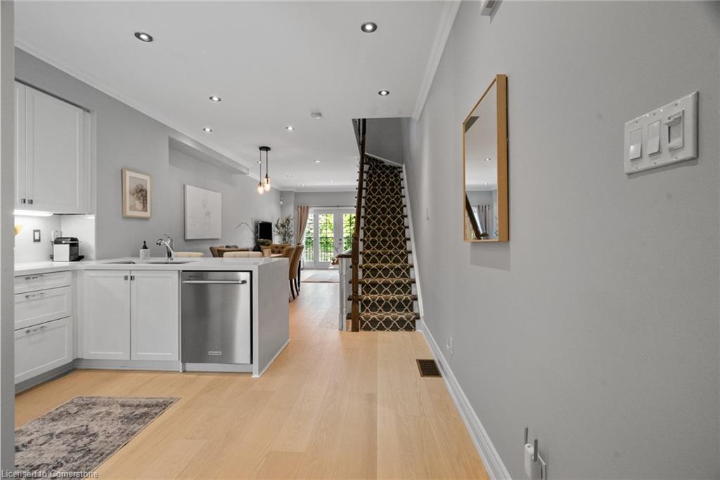1 Baxter Street 8