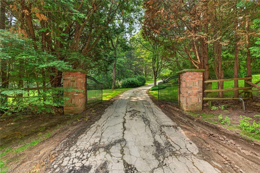 1376 Mineral Springs Road