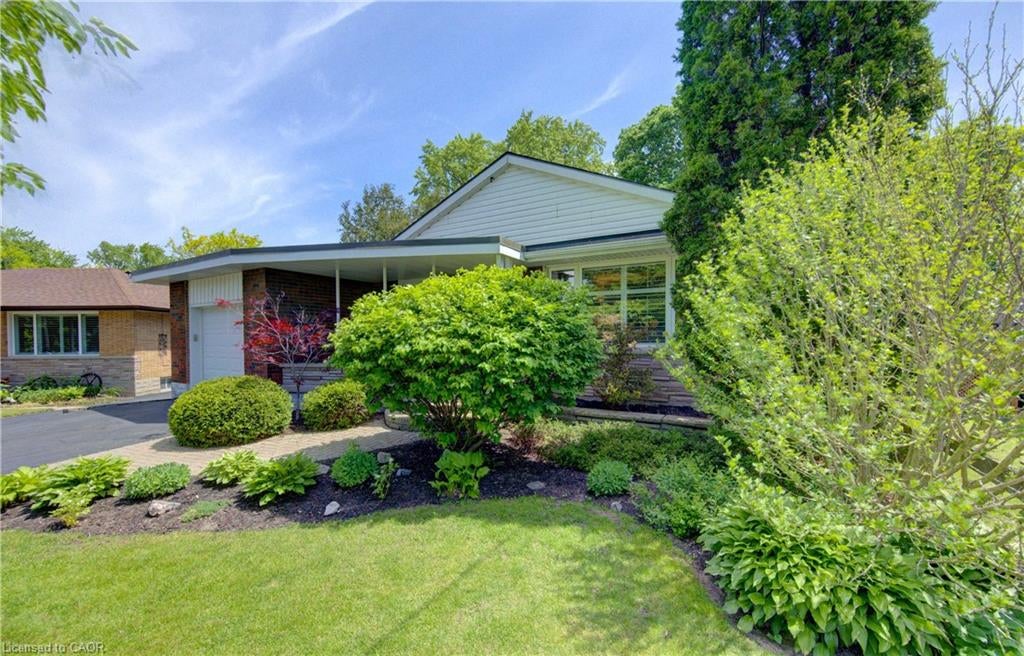 71 Pinecrest Drive