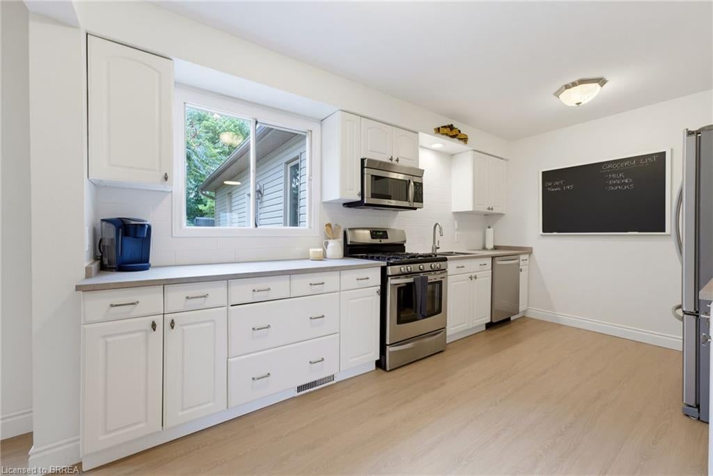 46 Garden Crescent