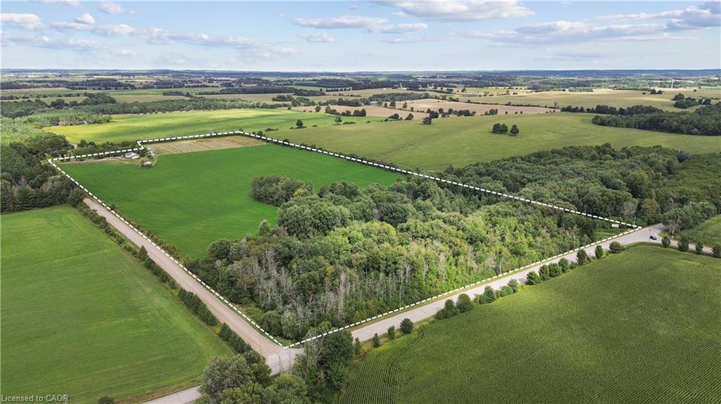 8033 Sideroad 10
