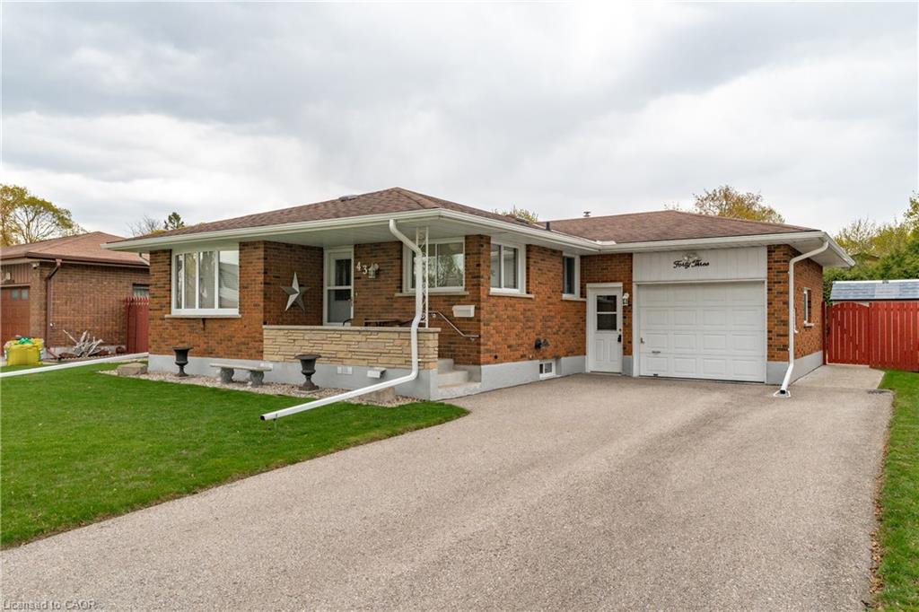43 Tupper Crescent