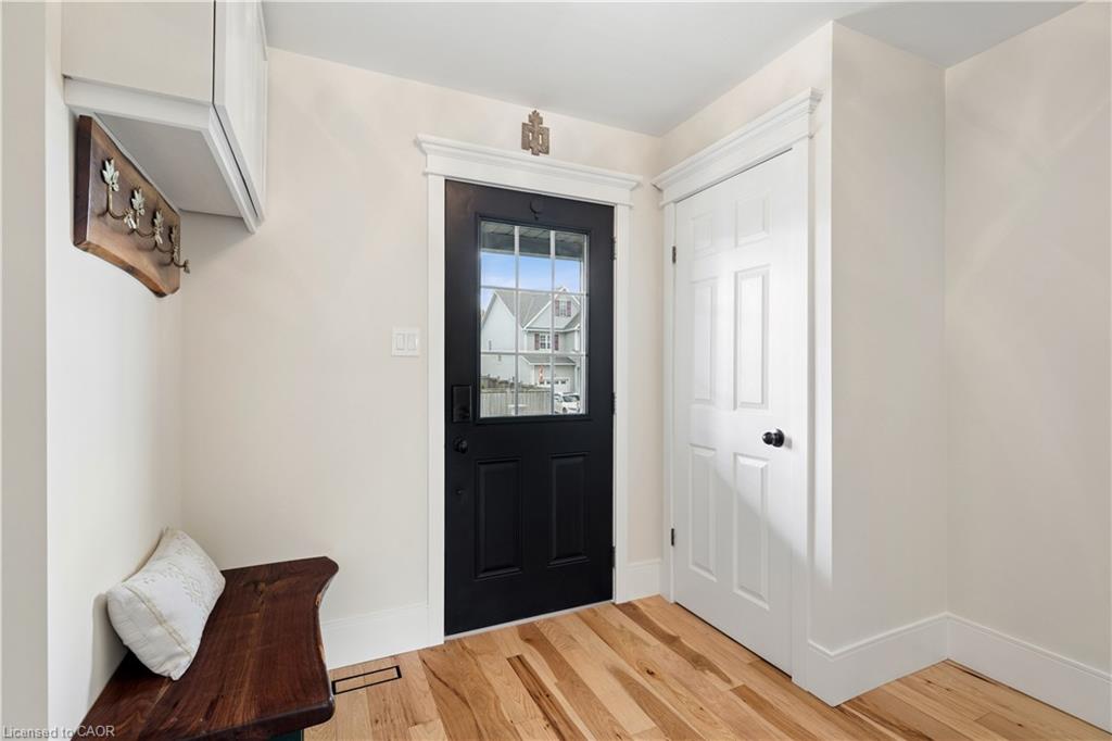 168 Hampson Crescent