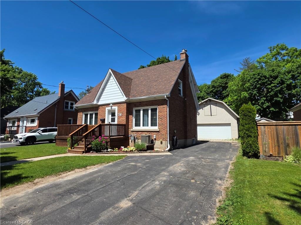 76 Brentwood Avenue