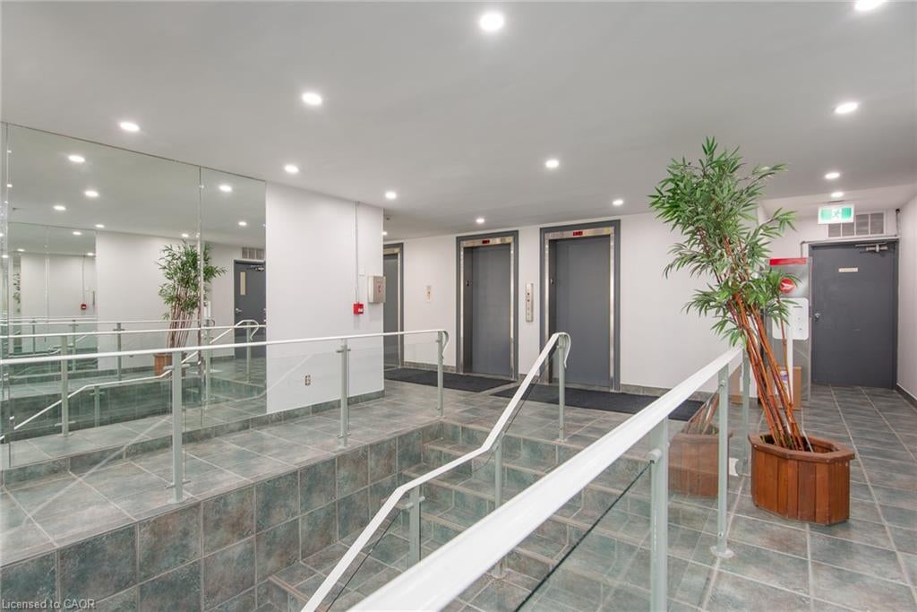 81 Church Street 202