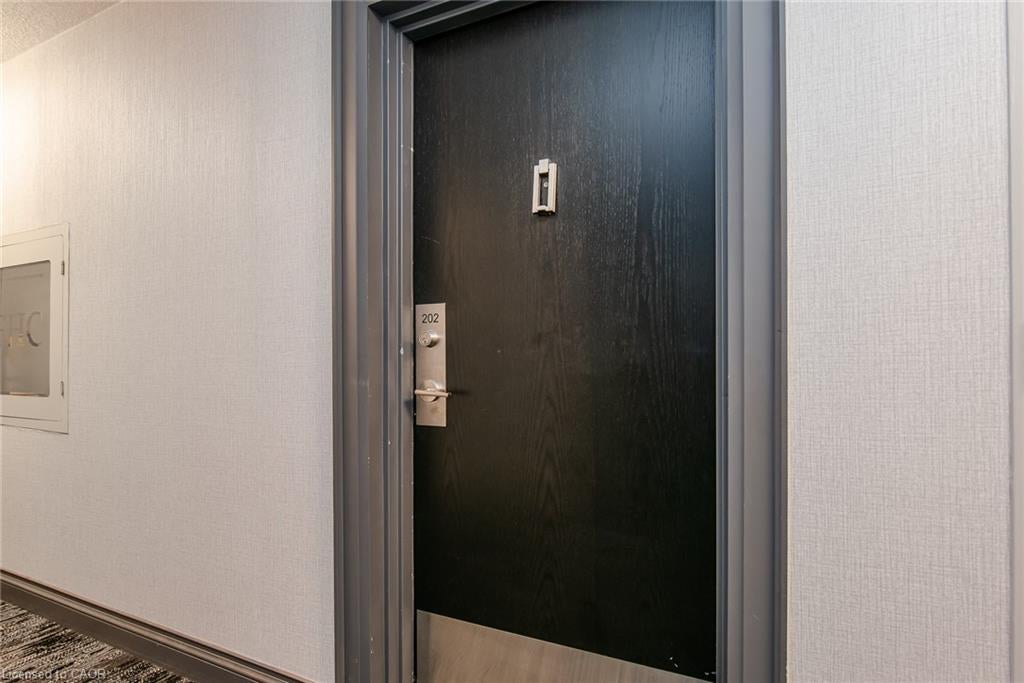 81 Church Street 202