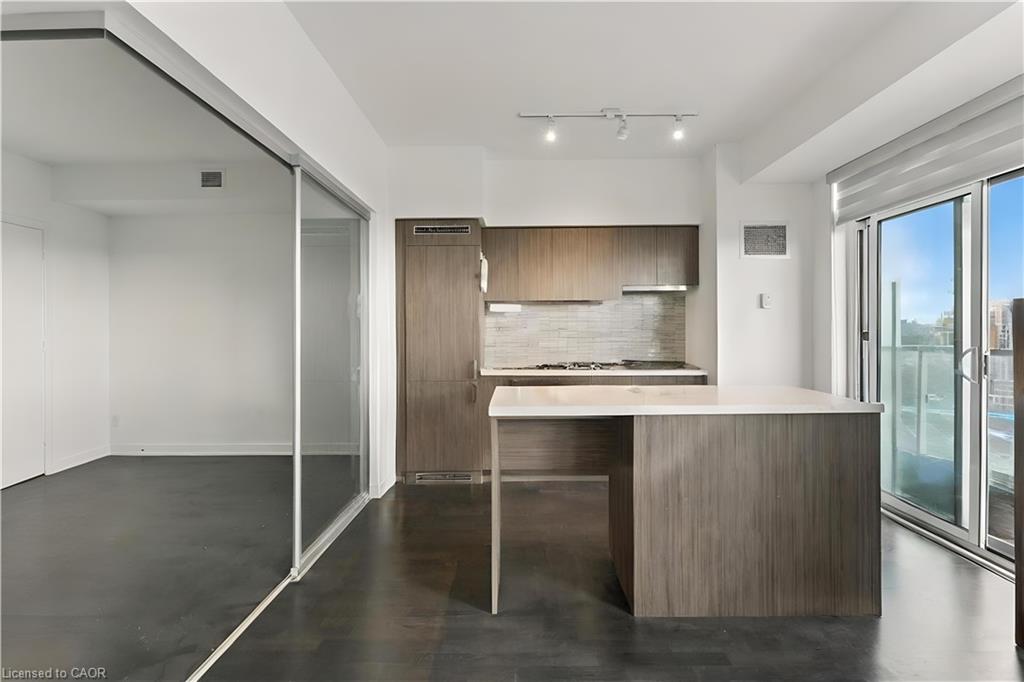 501 St Clair Avenue 1303
