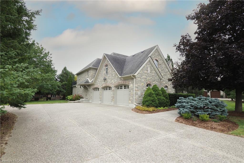585 Kiwanis Park Drive