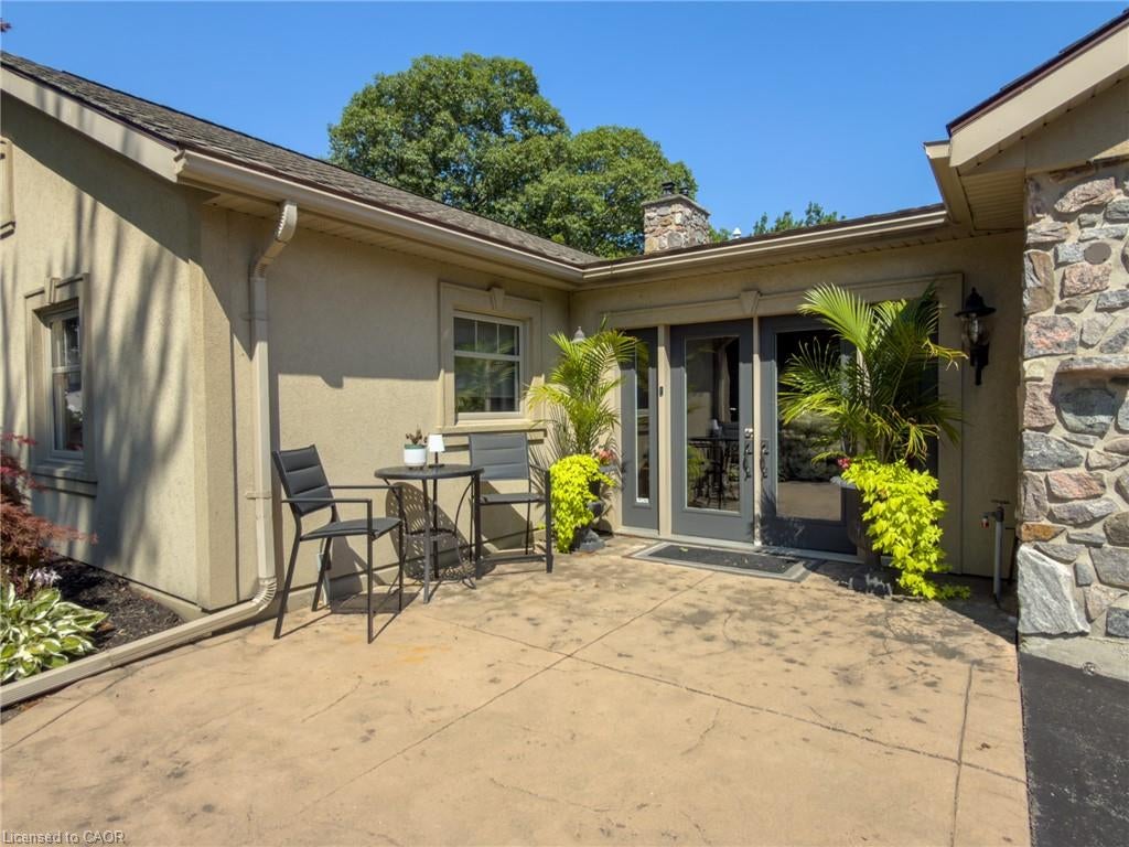 22 Ryerse Crescent