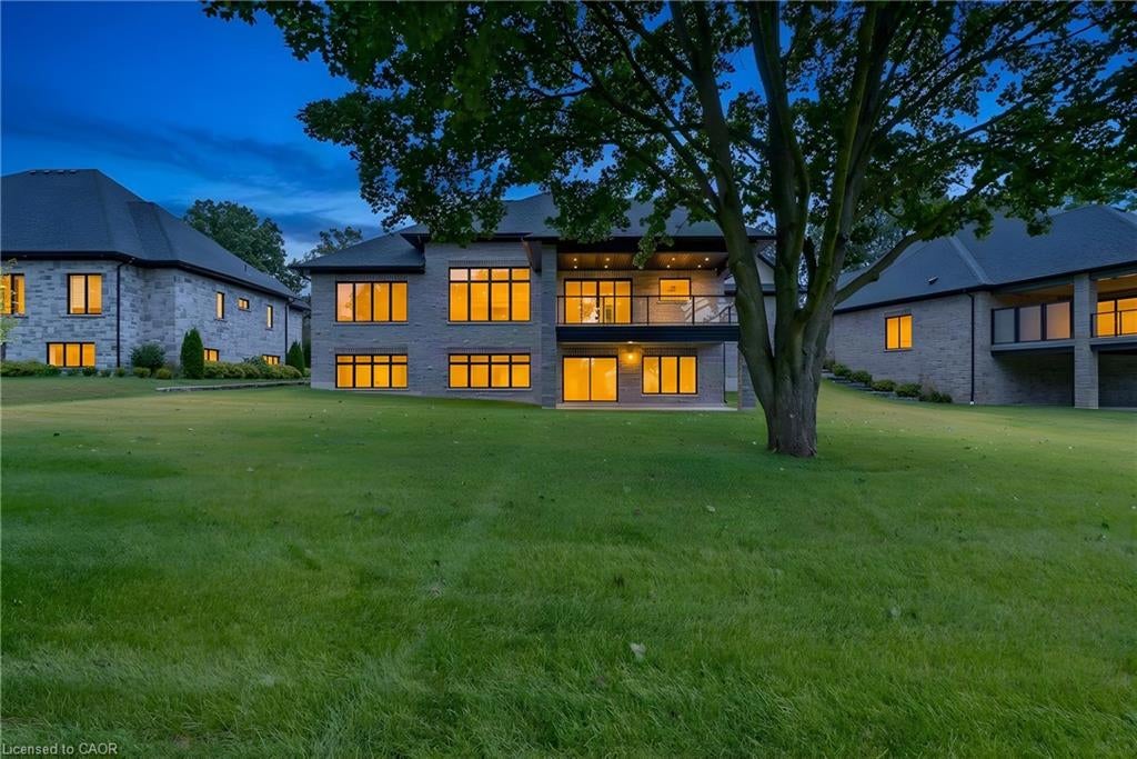 62 River Run Place