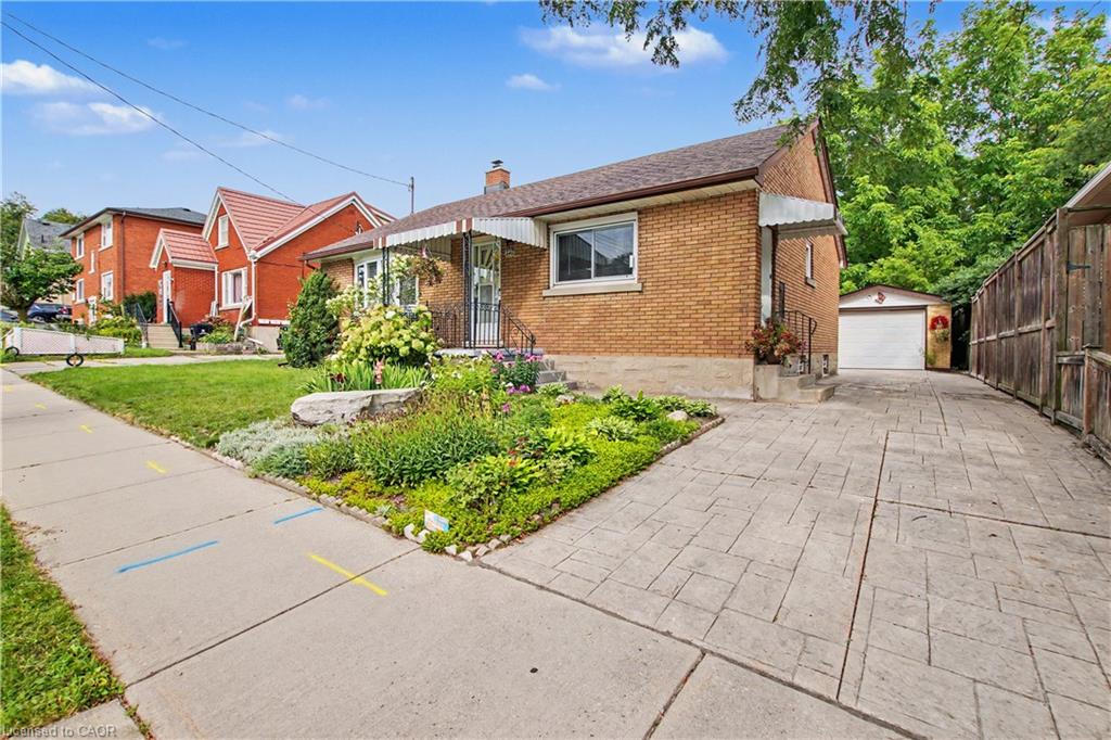 240 Guelph Street