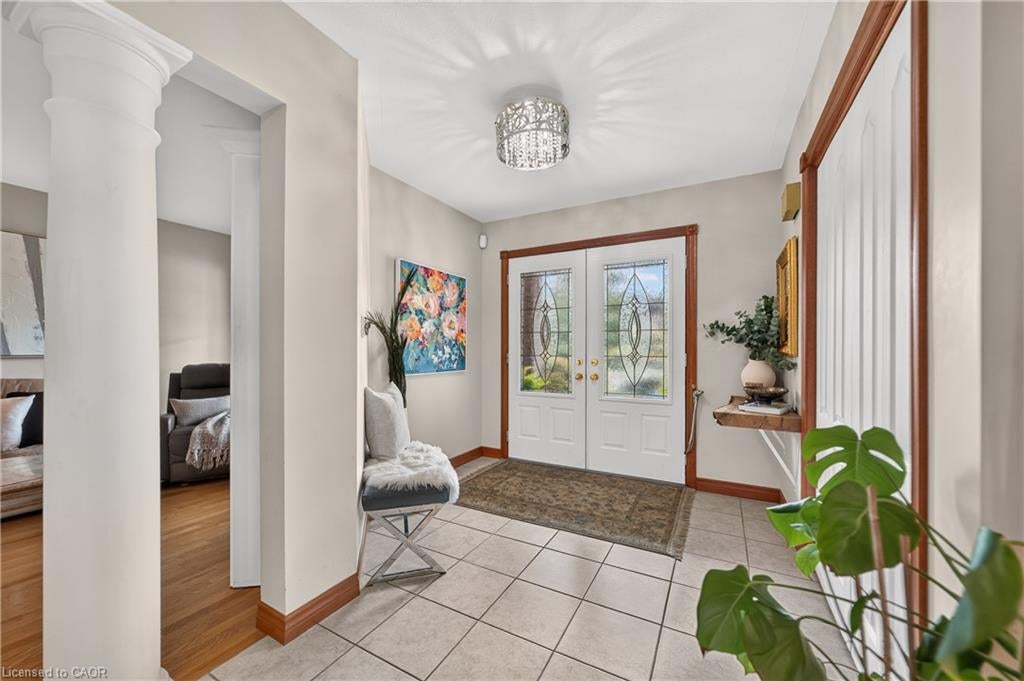 52 Archwood Crescent